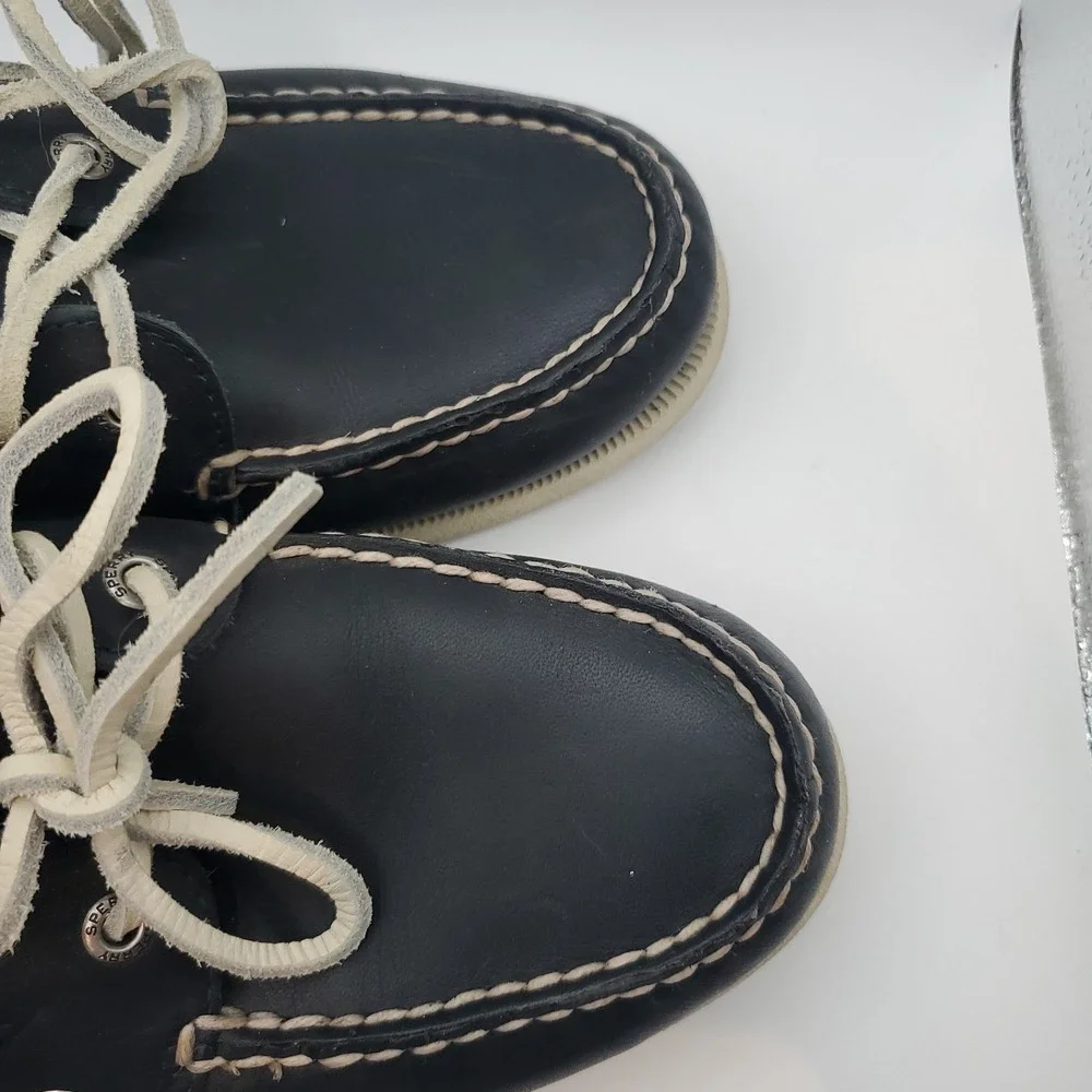 Sperry Top-Sider A/O Authentic Original 2 Eye Navy Boat Shoe Men's size 8 M
